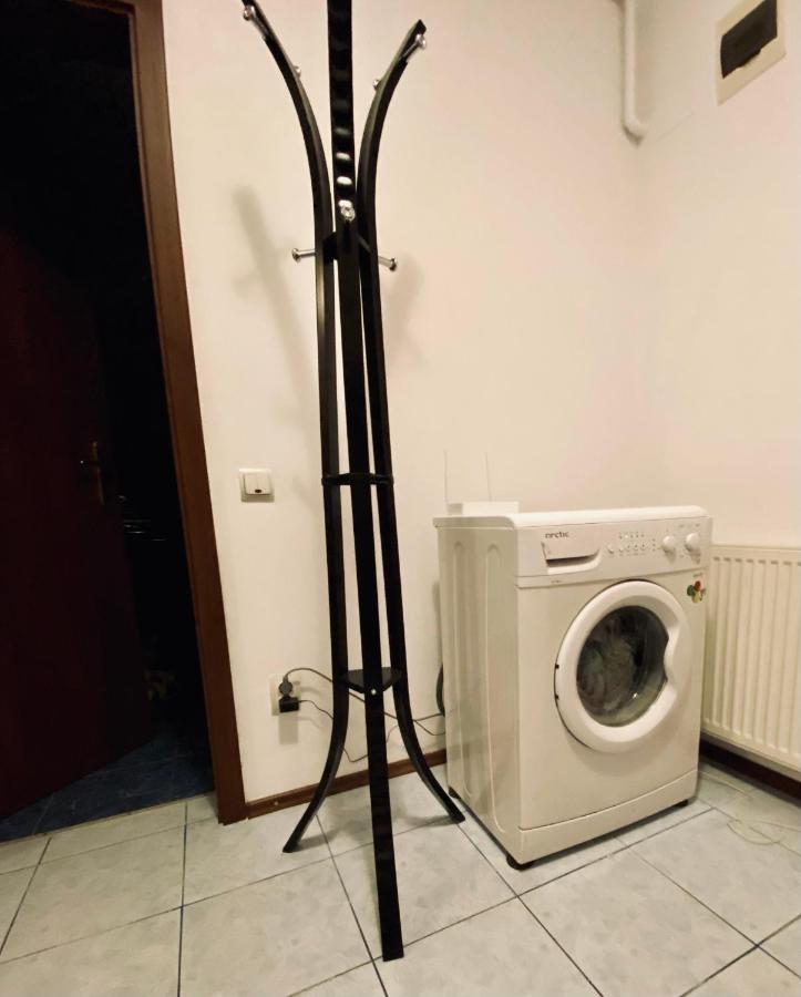 Cozy Apartment 2 Bedroom Private Parking Cluj-Napoca Exterior foto